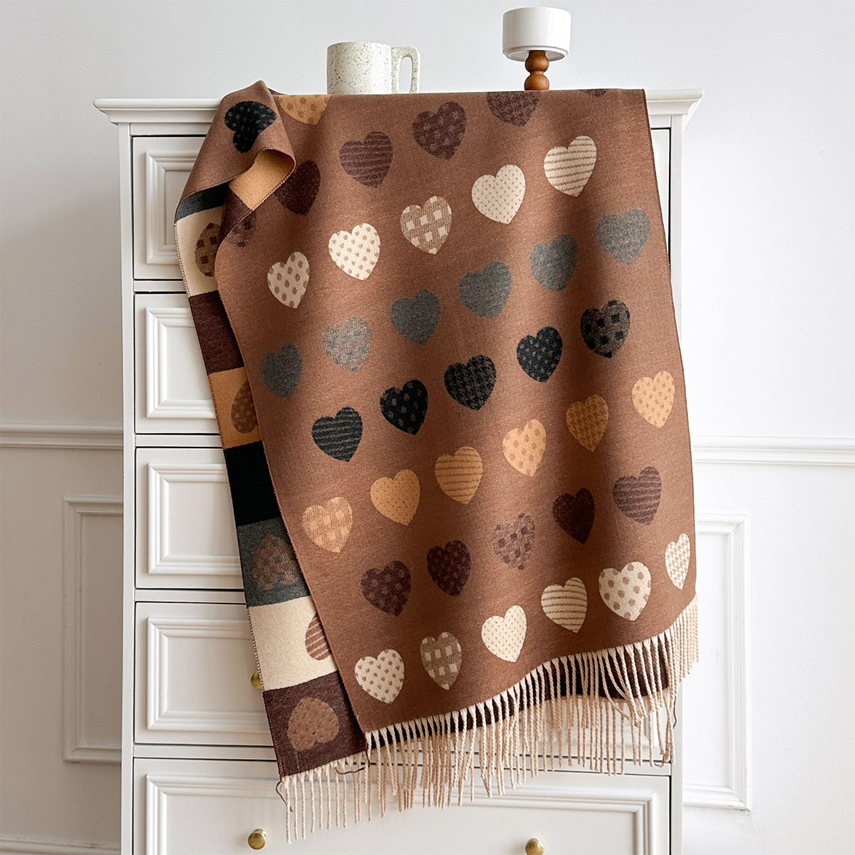 Pashmina Wrap Large - وشاح نسائي من الكشمير الصناعي مع