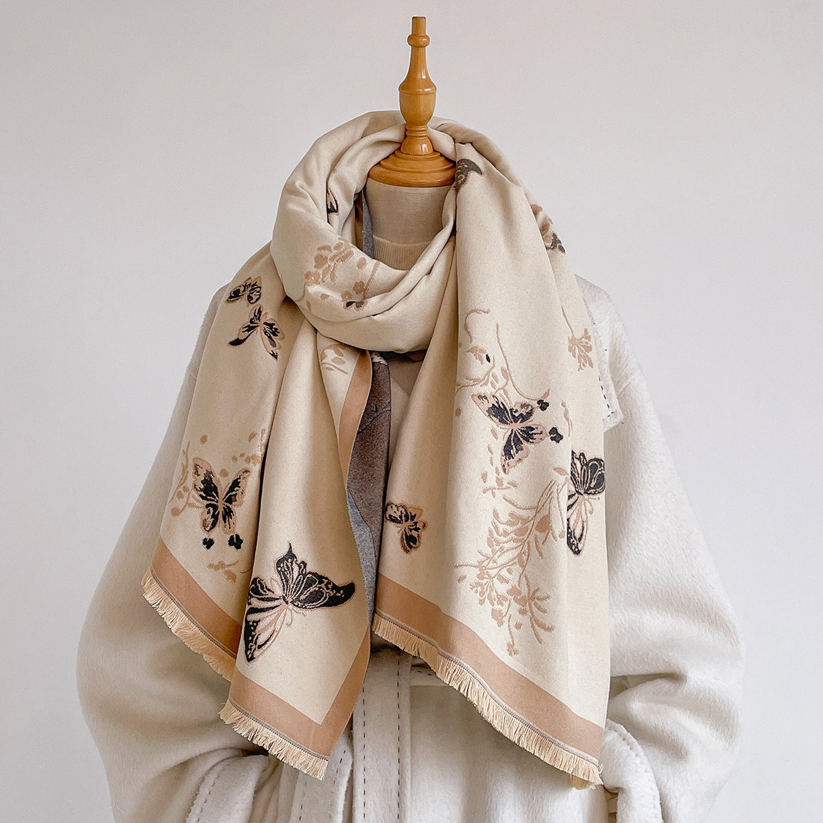 وشاح نسائي من الكشمير الصناعي  - مراجعة Pashmina Wrap Large وسعره
