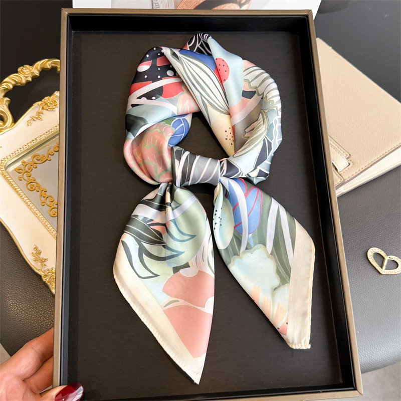 وشاح مربع جديد بطبعة زهور للنس - مراجعة Scarf Silk Square وسعره