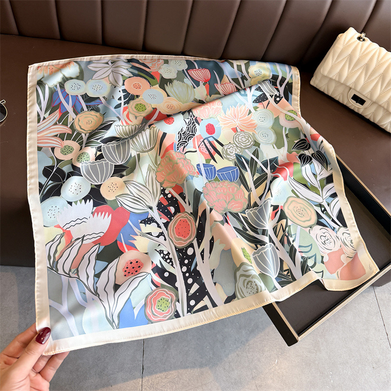 وشاح مربع جديد بطبعة زهور للنس - مراجعة Scarf Silk Square وسعره
