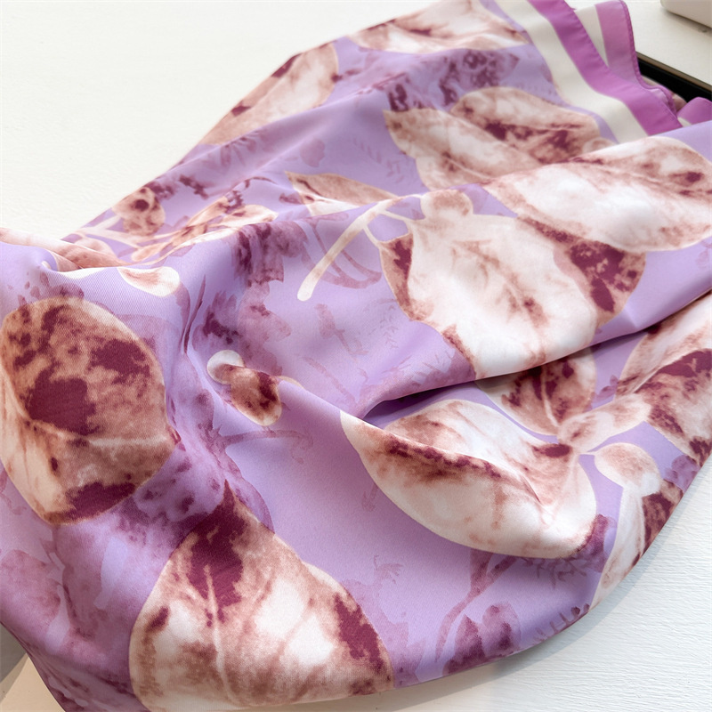 وشاح كبير مربع مطبوع للإناث ،  - مراجعة Scarf Silk Square وسعره